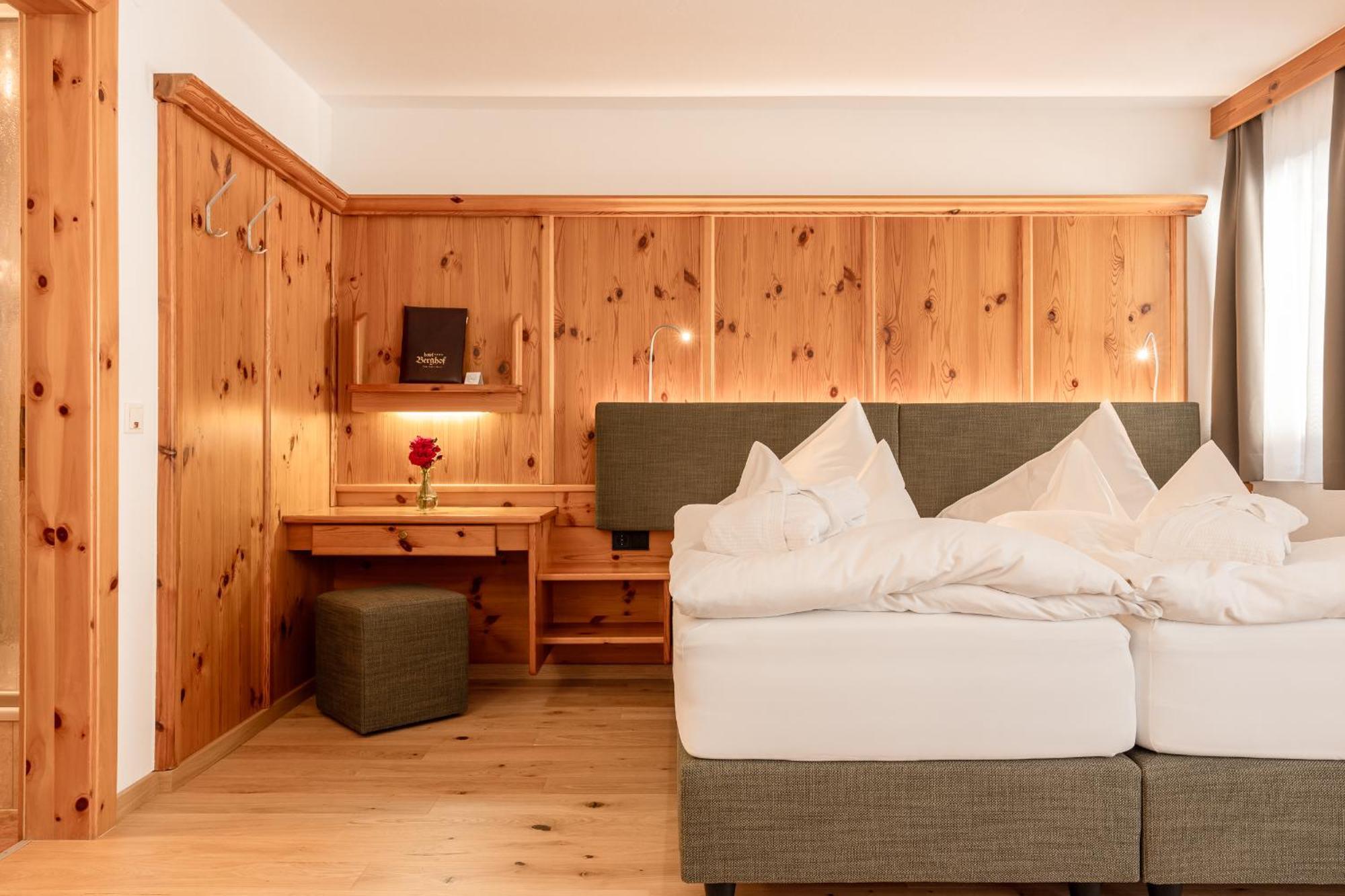 Hotel Berghof Neustift im Stubaital Esterno foto