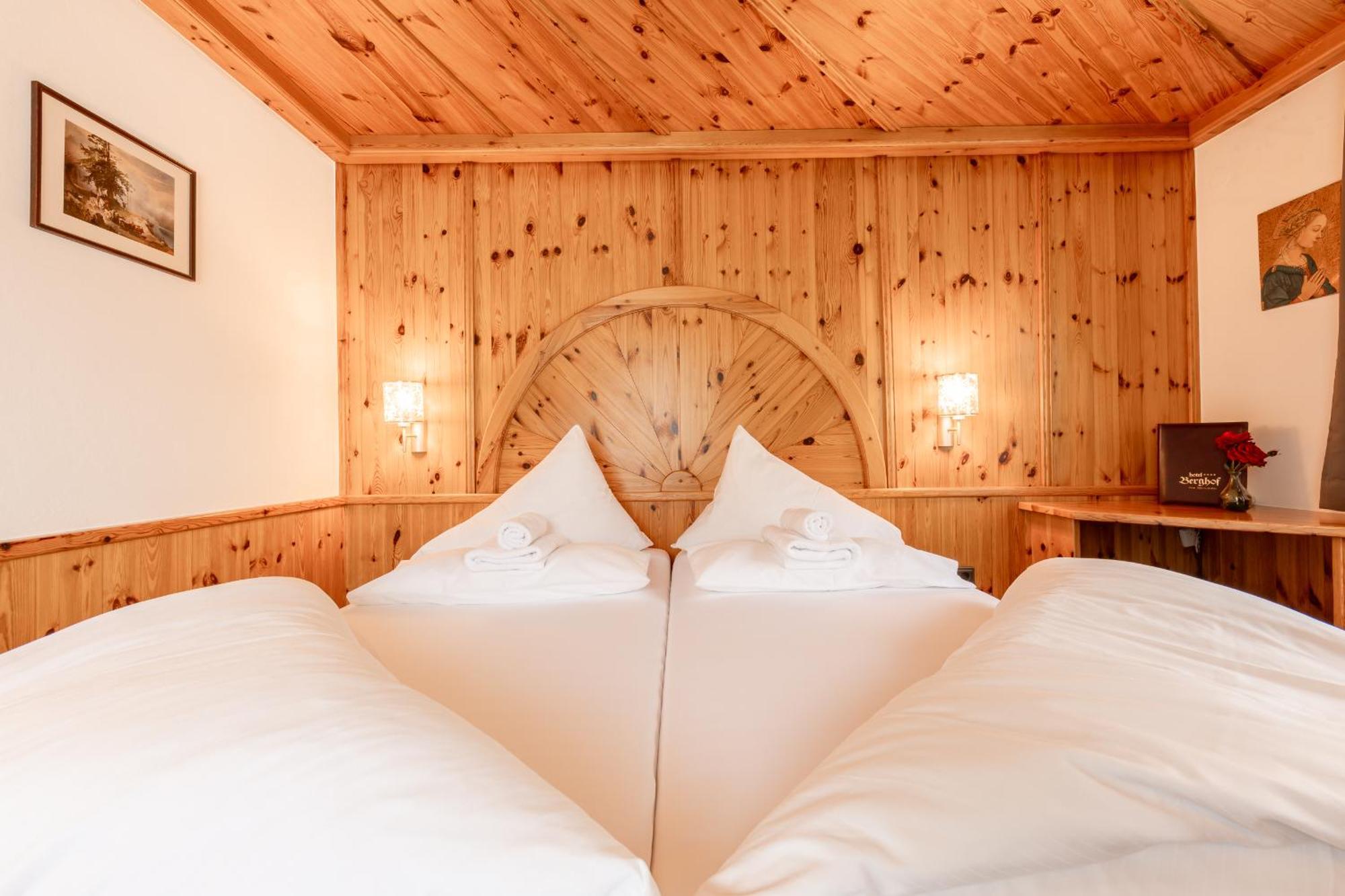 Hotel Berghof Neustift im Stubaital Esterno foto